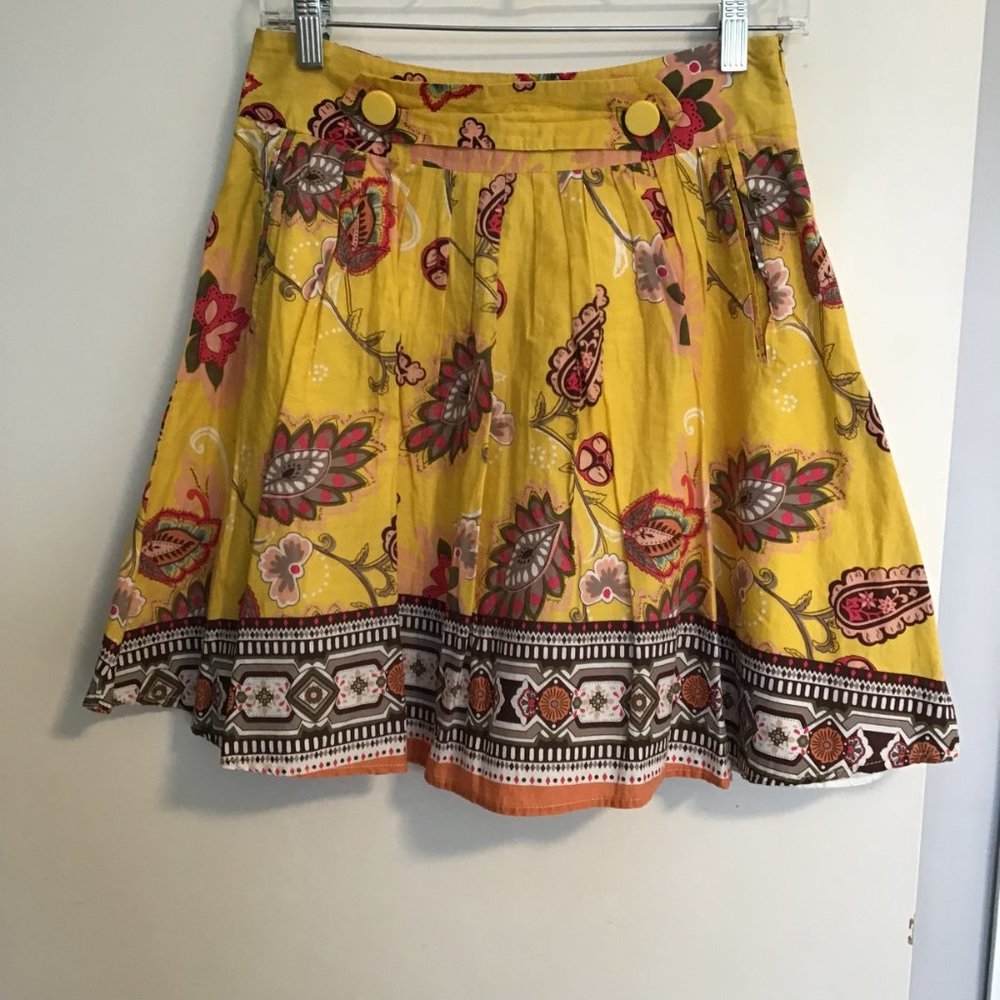 FOREVER 21 Boho Yellow Leaf Pattern Circle Skirt